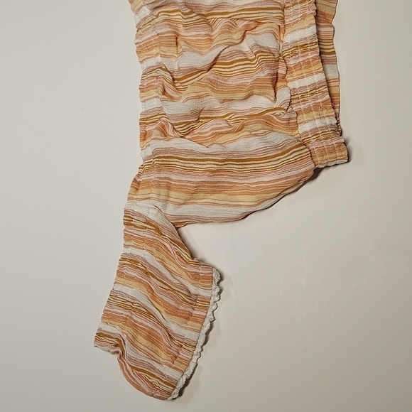 Coco + Jameson Striped Off The Shoulder Top and flowy Dress👗2pcs - Picture 4 of 12